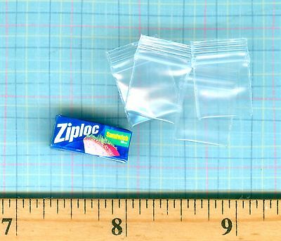 Dollhouse Miniature size Sandwich Bags Box with 4 Ziplock bags  # ZB