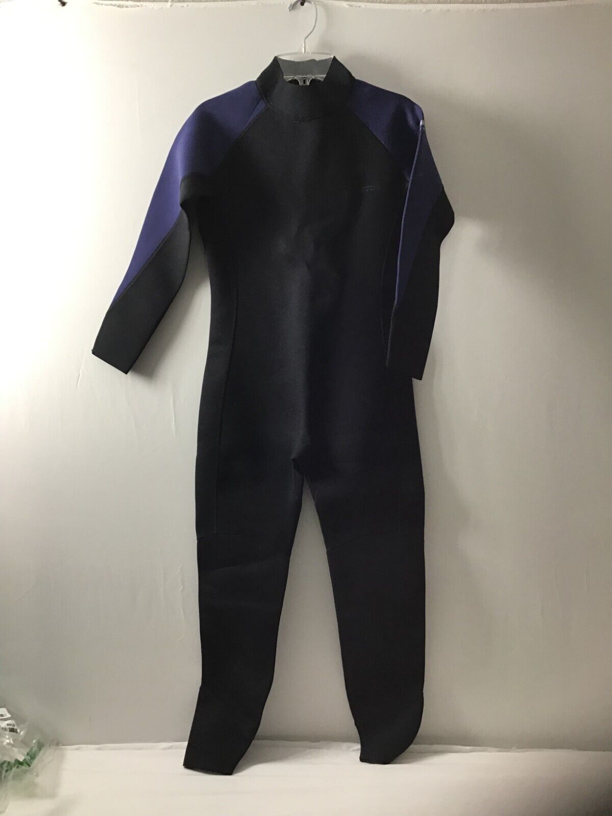 Dark Lightning 3/2mm Kids Unisex Neoprene Explorer Wetsuit Black/Purple Size 14