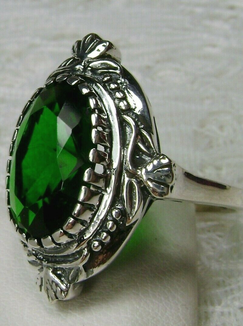 Emerald Ring, 5ct Gem, Silver Wreath Vintage Jewelry US SELLER-Giftwrapped