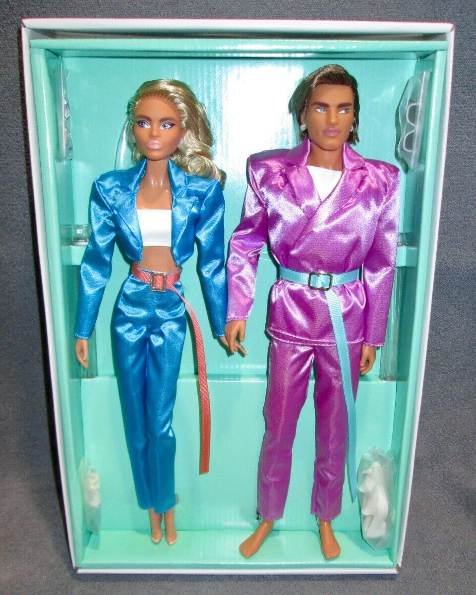2021 Barbie Convention Barbie and Ken Power Pair Gift Set NRFB Caucasian Version